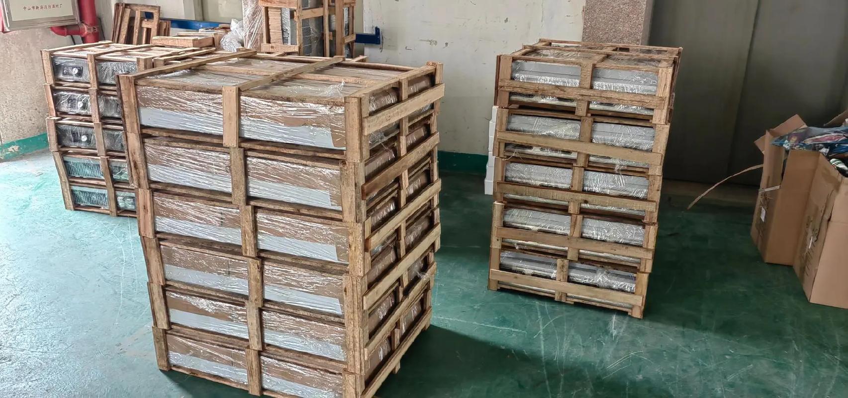 源头工厂直供，一站式采购酒店厨房电器与文具用品